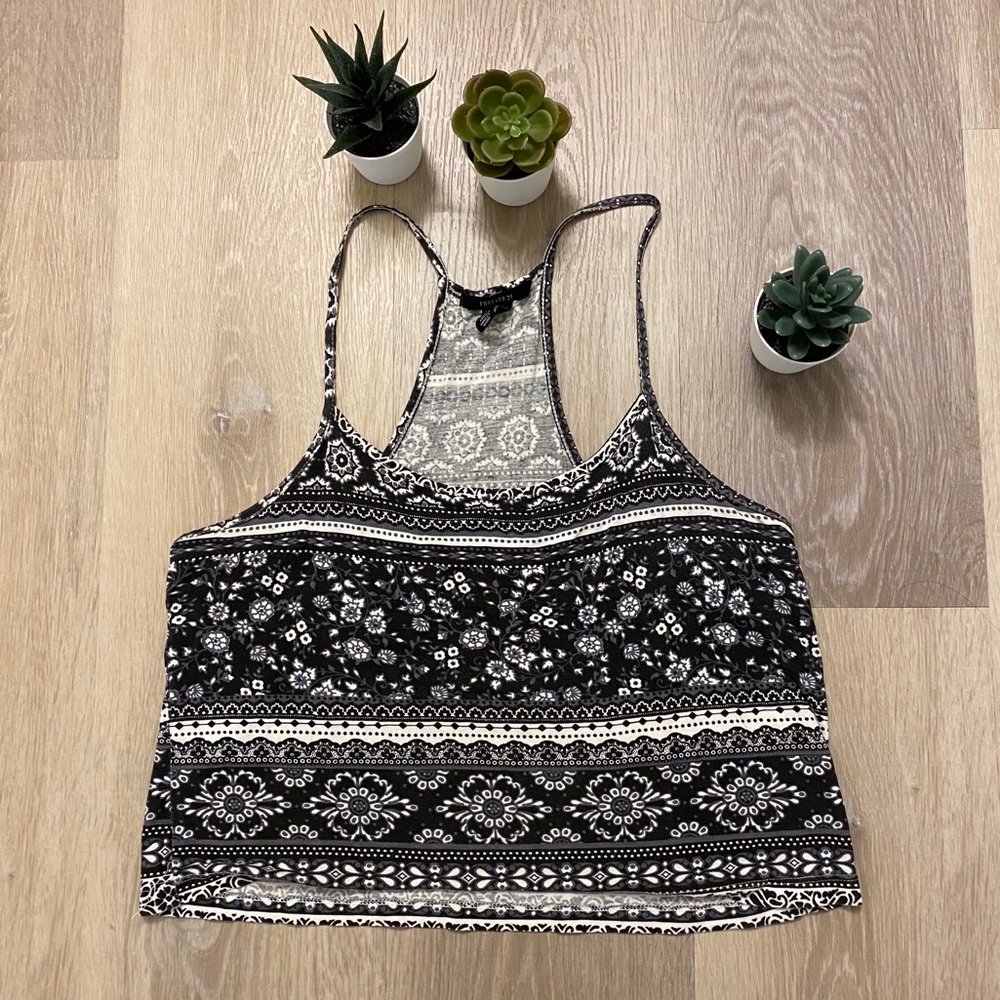Flowy Racerback Tank Top 🍃